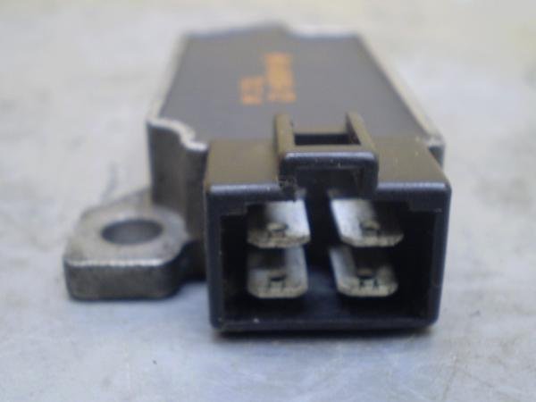 R1-Z M[^[/M^[SH569A-12 3XC-0049