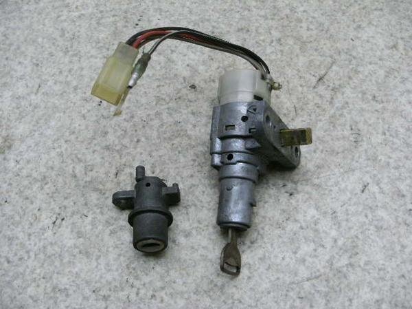 WOZR50 L[Zbg 3YK-6733