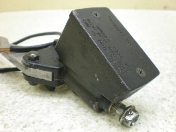 GSX250Ri12V) }X^[V_[o[ GJ72A-1009