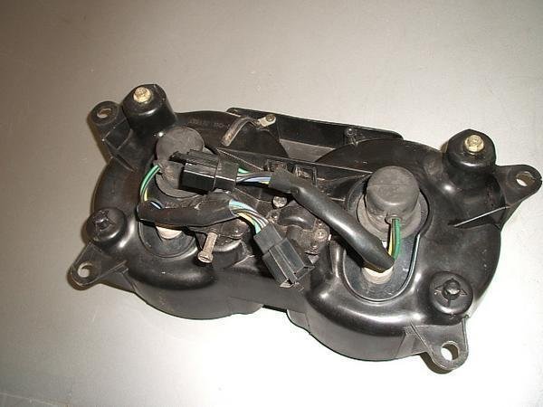 FZR250R wbhCg 3LN-2303