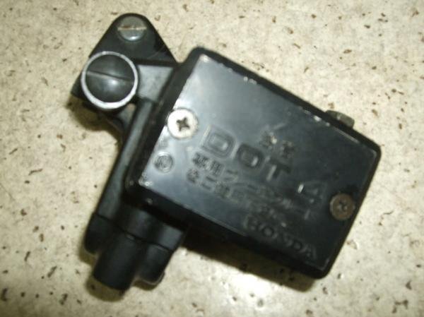 CBX750F Nb`}X^[V_[ RC17-1006