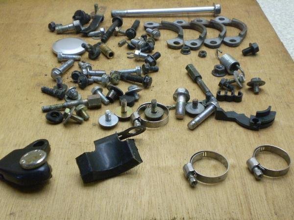 KLE400 lWE{gEibgZbg LE400A-013