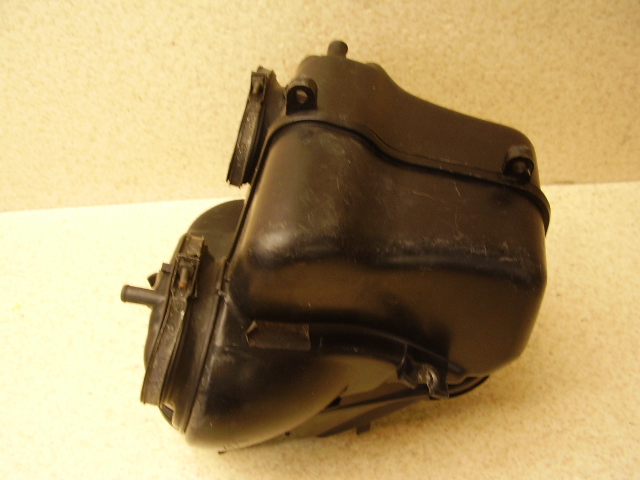 GSX-R400 GAN[i[BOX GK71F-1019