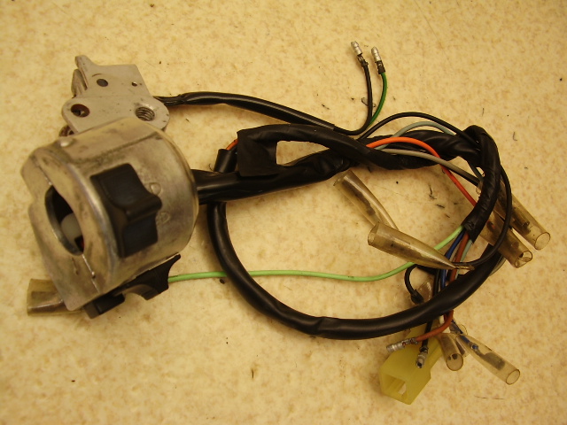 tbVS50 nhXCb` AB19-2004