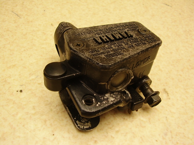 FJ1200 tgu[L}X^[ 4CC-0001