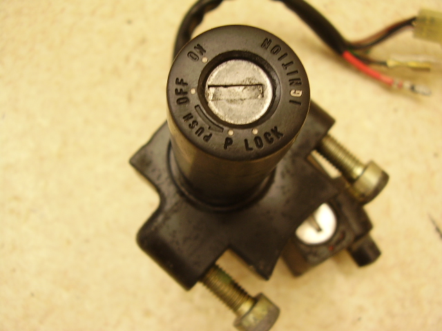 GB250Nu} L[Zbg MC10-1031
