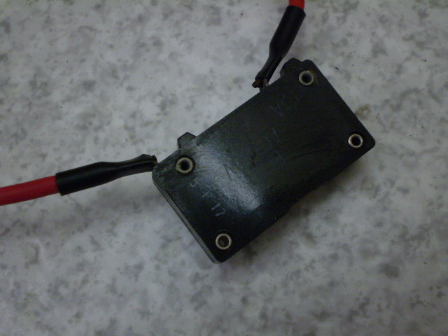 tFU[250 RfT[i12V)B 1HX-0104