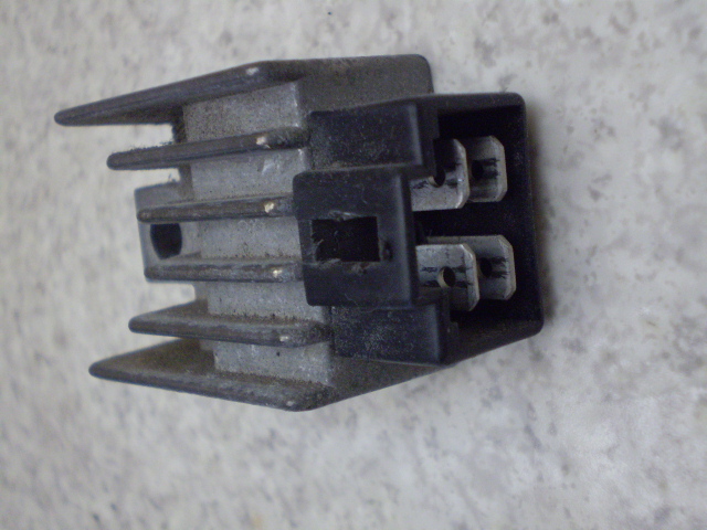 GNXvX50 M^[ AB20-1041