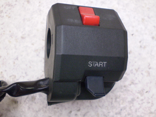 GPZ900 nhXCb`BOXE ZX900A-0804