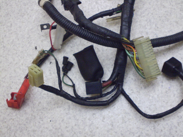 [h80SS(12V) Cn[lX HF04-1023