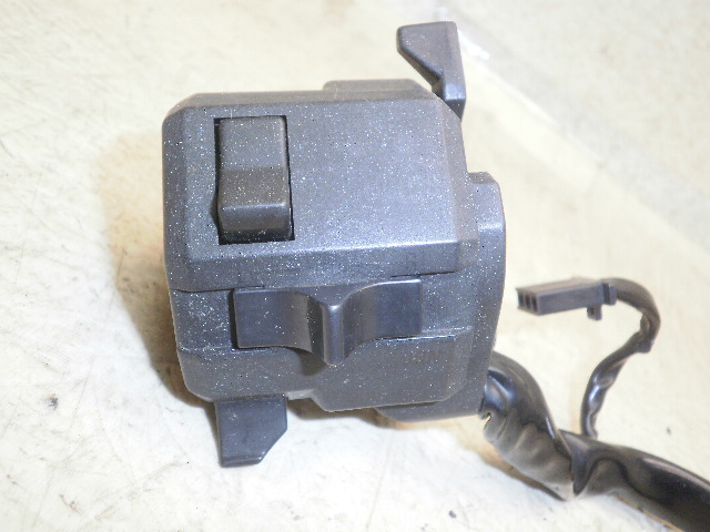 GPX750R-T nhXCb` ZX750F-0013